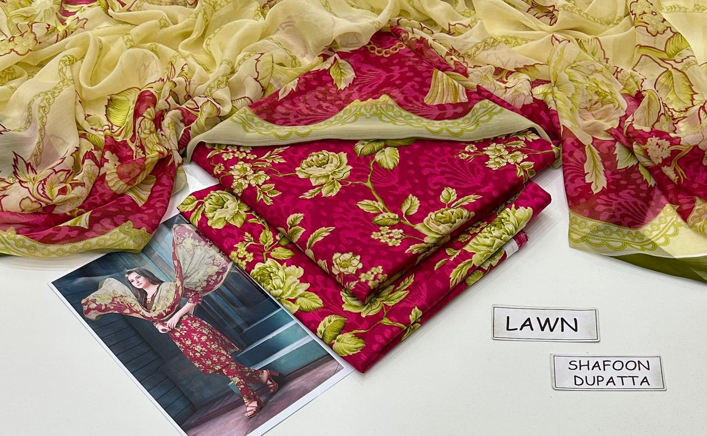 Red Lawn Printed Unstitched 3 PC (chiffon dupatta)