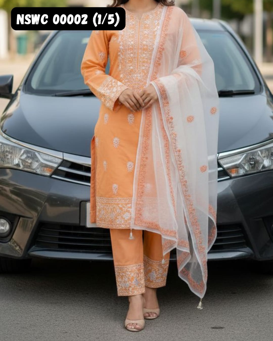 5 colors Lawn Embroided Suit Unstitched 3 piece